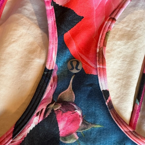 NWOT lululemon athletica Pink Floral Racerback Tank Top - Picture 4 of 8